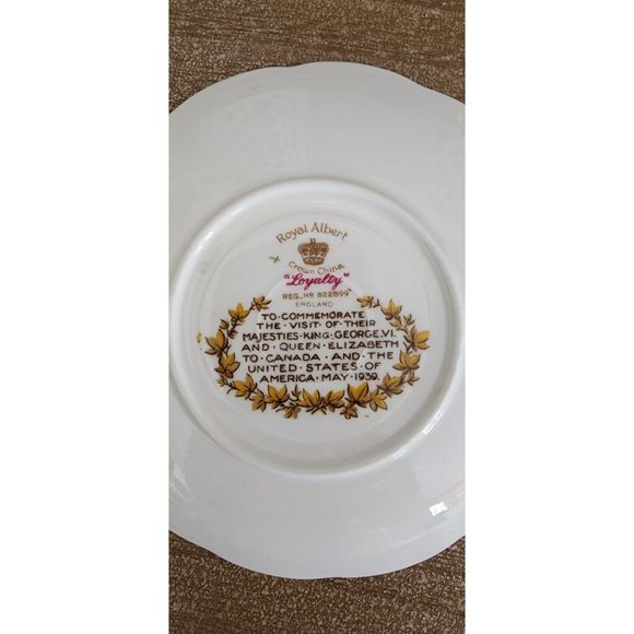 Vintage Royal Albert Loyalty Cup & Saucer Commemorative Set - Picture 2 of 9